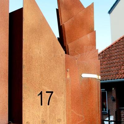 27 350 Fangate Corten 02